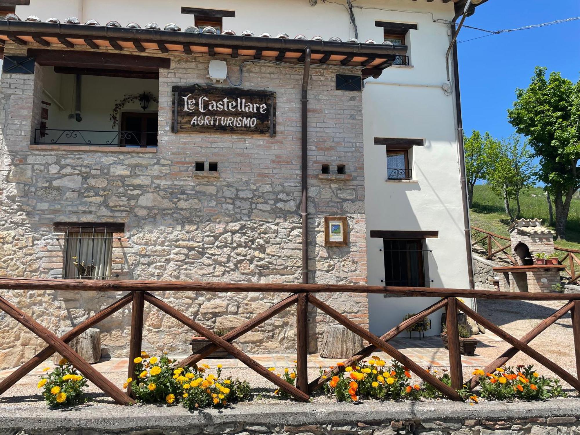 Agriturismo Le Castellare Montemonaco Dış mekan fotoğraf